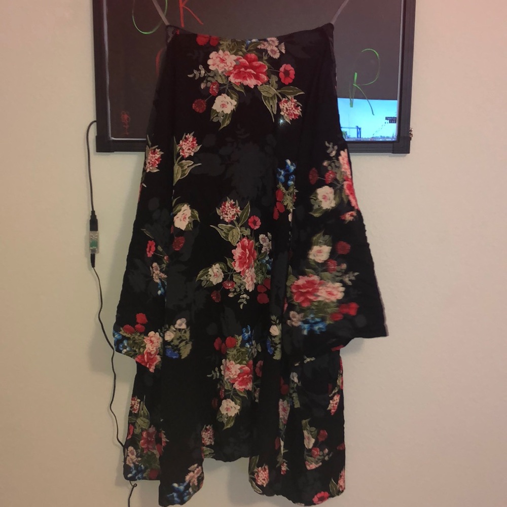 Kimono/ cardigan/ swimsuit coverup.never worn